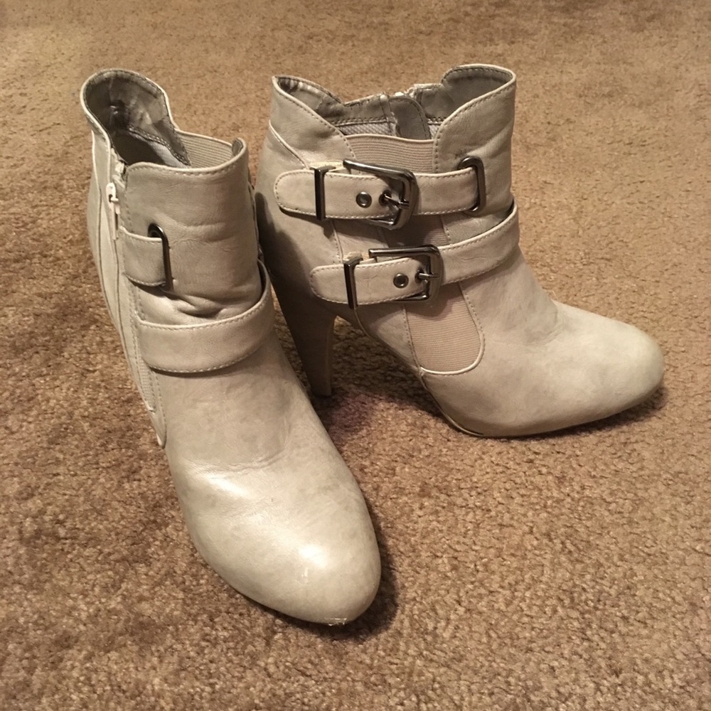 Charlotte Russe boots